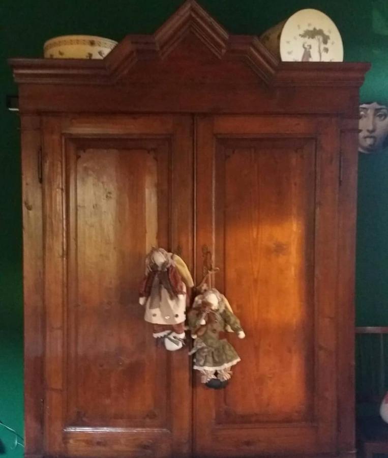 Alice Nel Paese Delle Meraviglie Гавардо Екстериор снимка